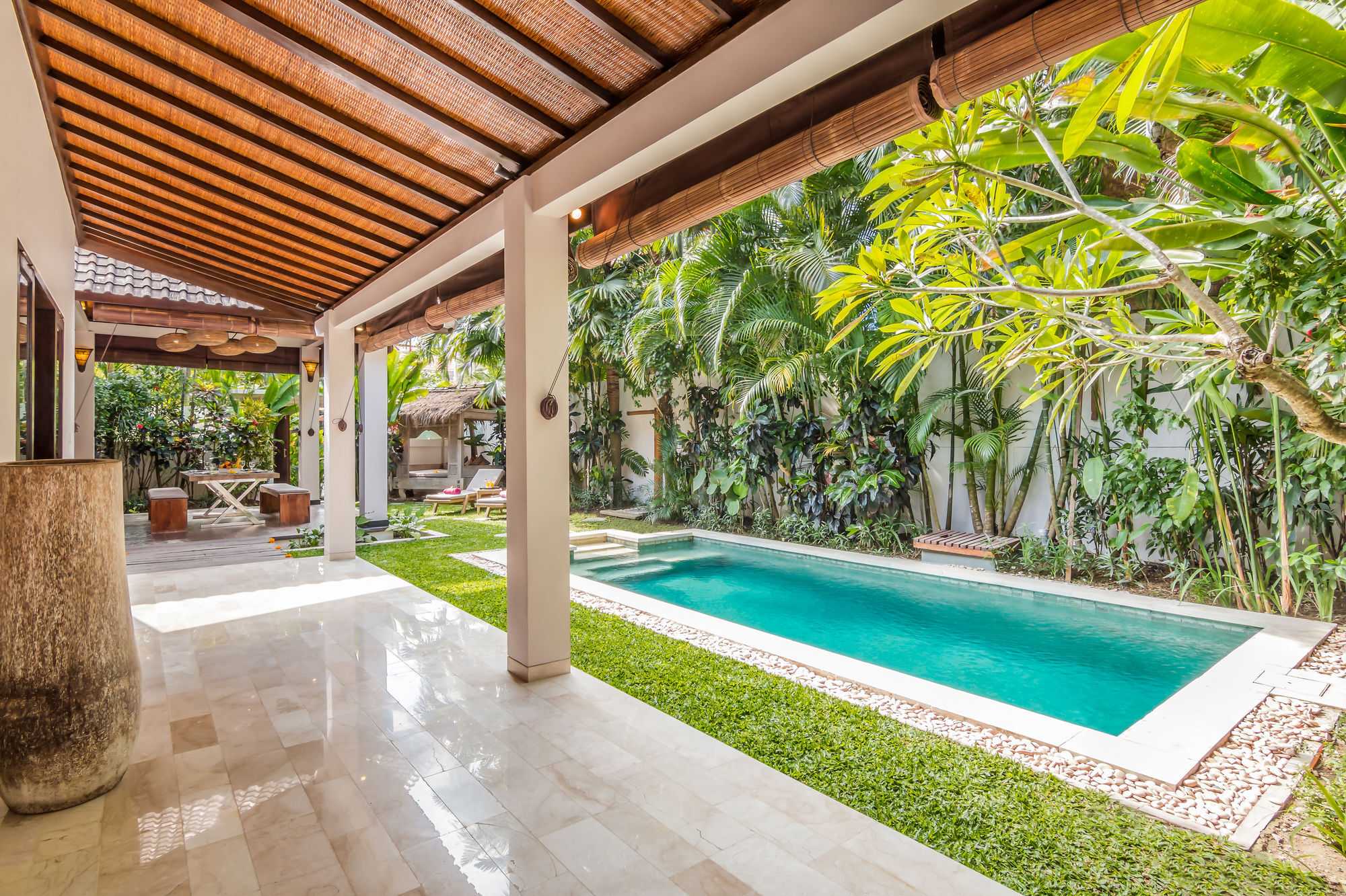 Barca Seminyak (Bali)